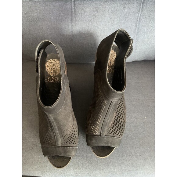 Vince Camuto VC Lavette Black Nubuck Perforated Peep Toe Block Heel Shoe Size 7 - Picture 6 of 12